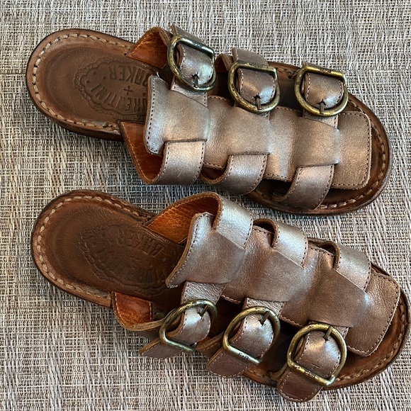 Gladiator style leather sandals - Picture 2 of 8